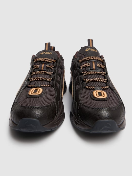 Asics: Otto958 Protoblast sneakers - Dark Brown/Gold - men_2 | Luisa Via Roma
