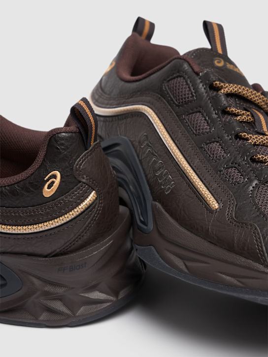 Asics: Otto958 Protoblast sneakers - Dark Brown/Gold - men_3 | Luisa Via Roma