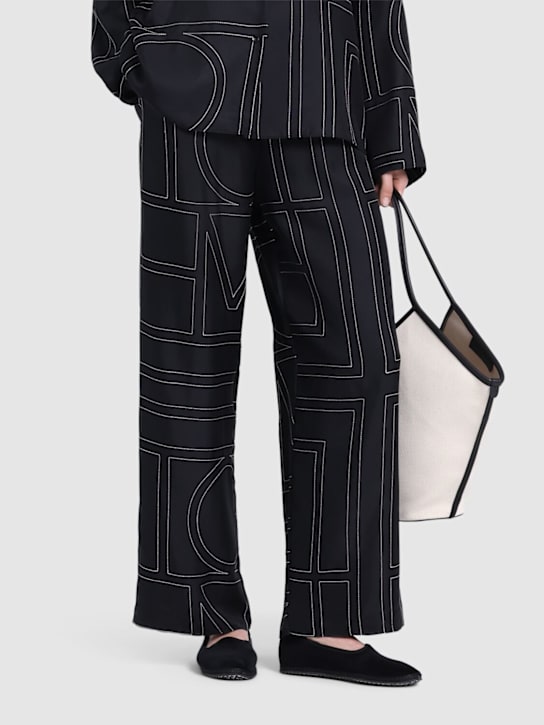 Vibi Venezia: 10mm Nero velvet slippers - women_1 | Luisa Via Roma