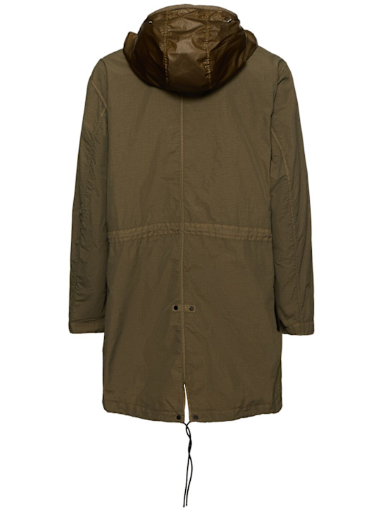 C.P. Company: Flatt nylon goggle fishtail parka - Efeugrün - men_4 | Luisa Via Roma