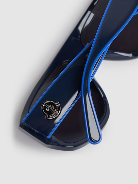 Moncler: Tronn Shield acetate mask sunglasses - Shiny Navy - men_3 | Luisa Via Roma