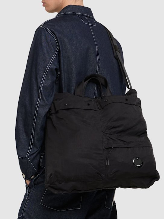 C.P. Company: Nylon B lens tote bag - Nero - men_1 | Luisa Via Roma