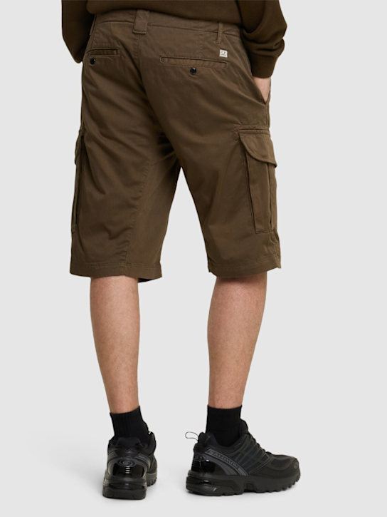 C.P. Company: Stretch cotton cargo shorts - Green - men_2 | Luisa Via Roma