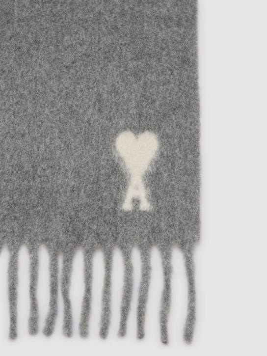 AMI Paris: Schal as Alpakamischung mit Fransen - men_1 | Luisa Via Roma