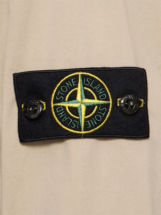 Stone Island: Short stretch cotton parka - Desert - men_4 | Luisa Via Roma