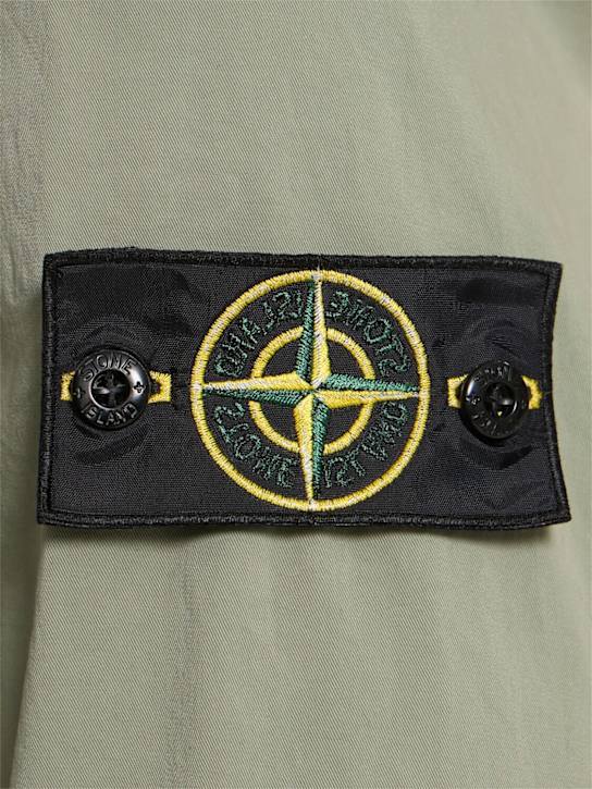 Stone Island: Short stretch cotton parka - Sage - men_4 | Luisa Via Roma