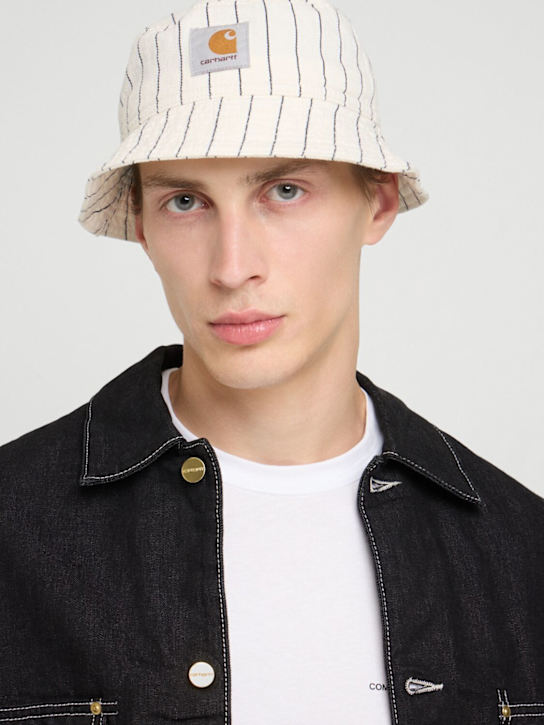 Carhartt WIP: Hendry cotton bucket hat - Wax/Dark Navy - men_1 | Luisa Via Roma