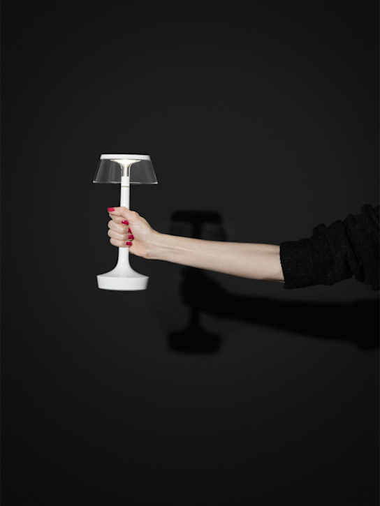 Flos: Lampada da tavolo portatile BON JOUR UNPLUGGED - Bianco - ecraft_1 | Luisa Via Roma