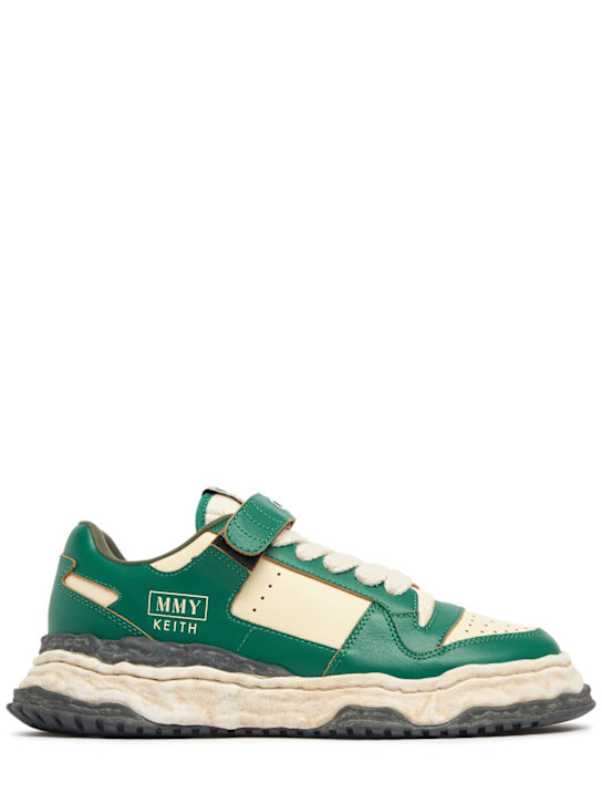 Mihara Yasuhiro: Niedrige Sneakers aus Leder „Keith“ - Grün Weiß - men_0 | Luisa Via Roma