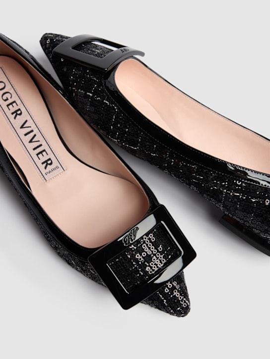 Roger Vivier: 5mm Gommettine bouclé flats - Black - women_1 | Luisa Via Roma