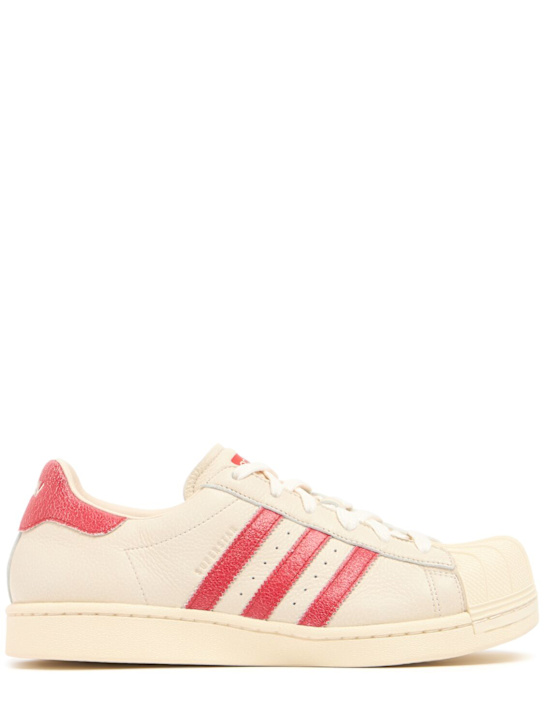 adidas Originals: Avavav Superstar Modified sneakers - women_0 | Luisa Via Roma