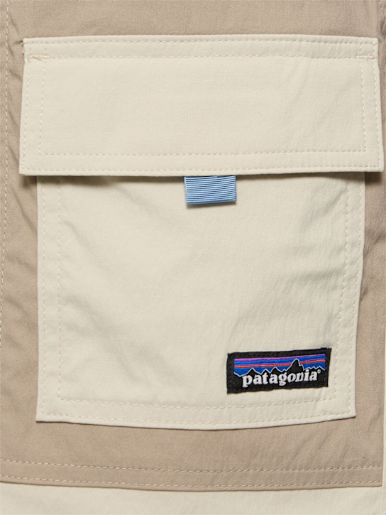 Patagonia: Outdoor Everyday shorts - Pelican - men_2 | Luisa Via Roma