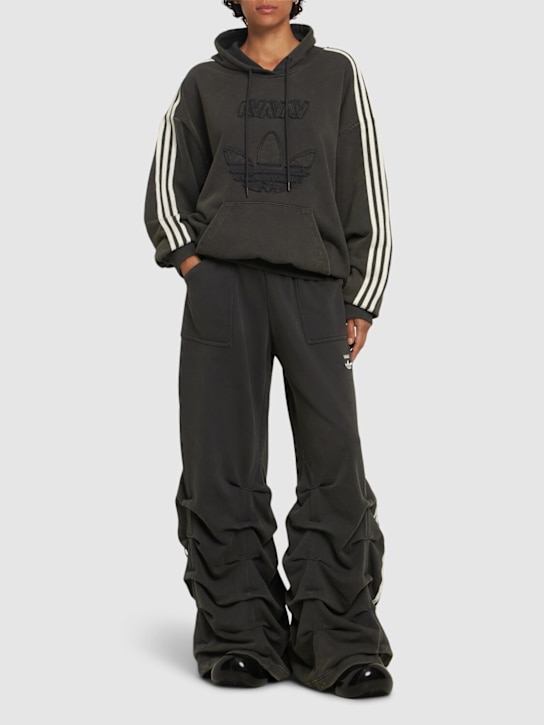 adidas Originals: Sudadera de rizo de algodón - women_1 | Luisa Via Roma