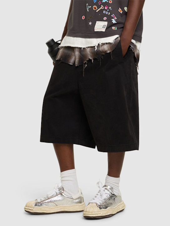 Mihara Yasuhiro: Sneakers basses en cuir craquelé Blakey - Argent - men_1 | Luisa Via Roma