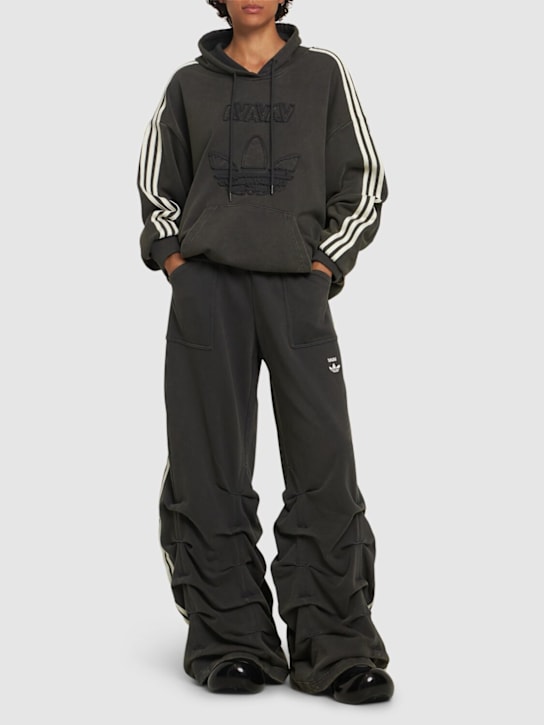 adidas Originals: Avavav distressed baggy sweatpants - women_1 | Luisa Via Roma