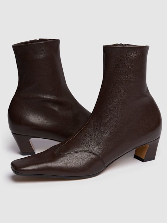 Khaite: Bottines en cuir nappa stretch Nevada 40 mm - Marron Foncé - women_1 | Luisa Via Roma