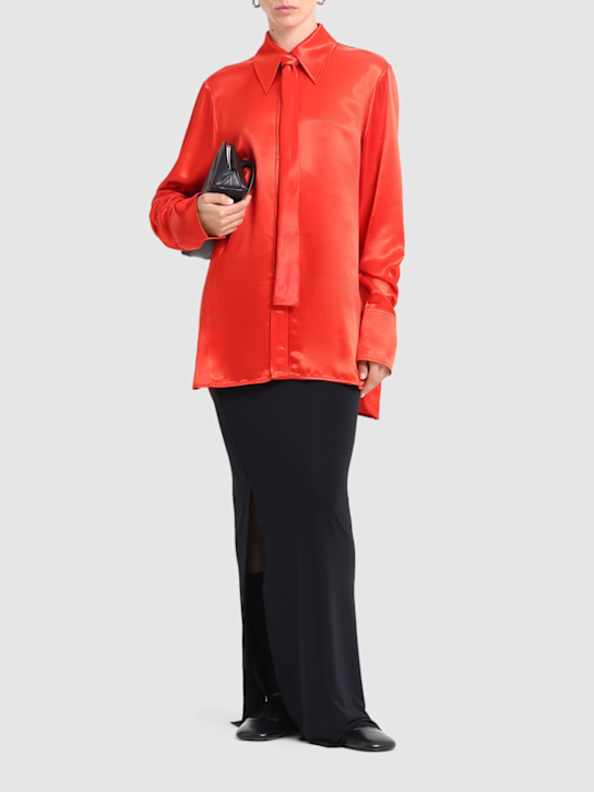 Shiny satin shirt - Thumbnail 2