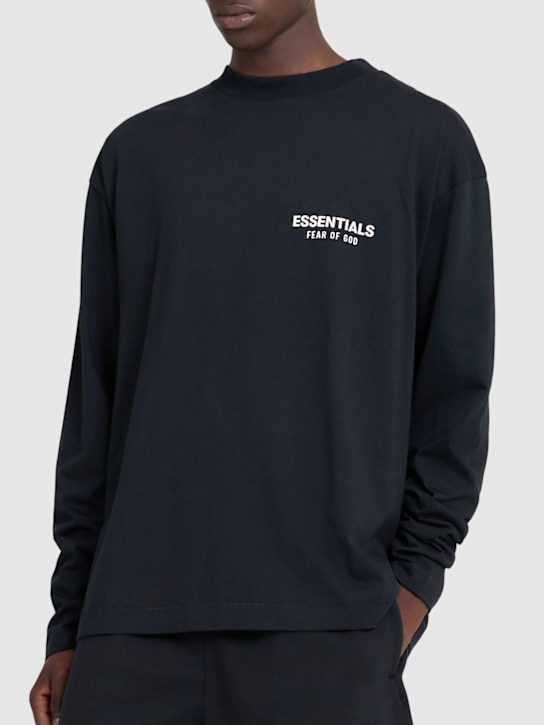 T-shirt girocollo classic fit a maniche lunghe - Fear of God ESSENTIALS - Uomo  | Luisaviaroma