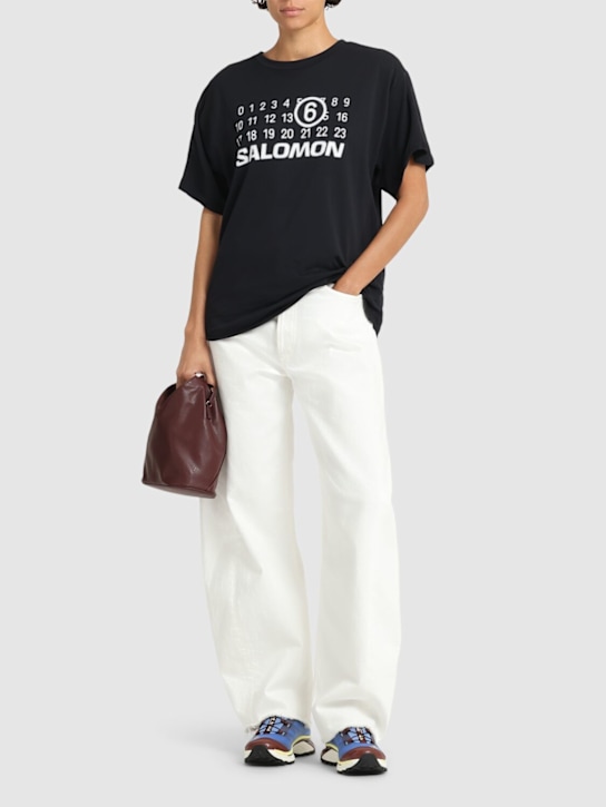 MM6 Maison Margiela: MM6 X Salomon logo jersey t-shirt - women_1 | Luisa Via Roma