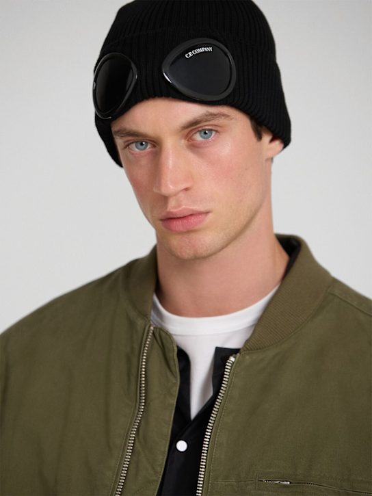 C.P. Company: Cotton goggle beanie hat - men_1 | Luisa Via Roma