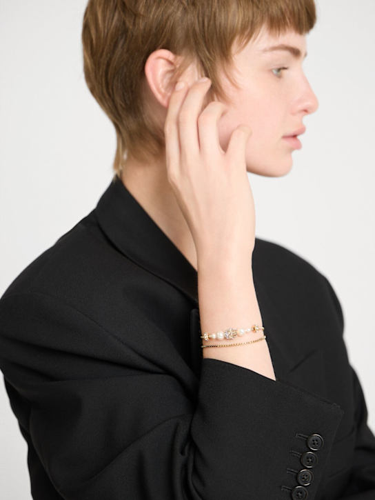 McQueen: Skull & pearl brass bracelet - Gold/White - women_1 | Luisa Via Roma