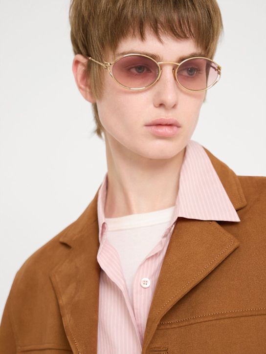 Miu Miu: Occhiali da sole ovali in metallo - Oro/Fucsia - women_1 | Luisa Via Roma