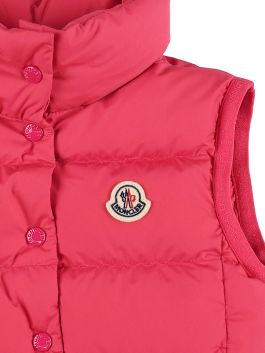Moncler: Piumino smanicato Badia in techno - Cherry pink - kids-girls_1 | Luisa Via Roma