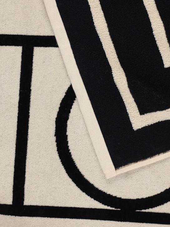 Toteme: Monogram jacquard beach towel - Beige/Black - ecraft_1 | Luisa Via Roma