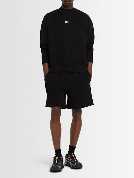 Standard crewneck sweatshirt - Thumbnail 2