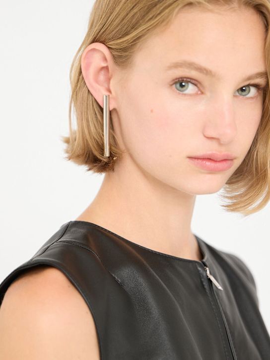 McQueen: T-Bar brass earrings - women_1 | Luisa Via Roma