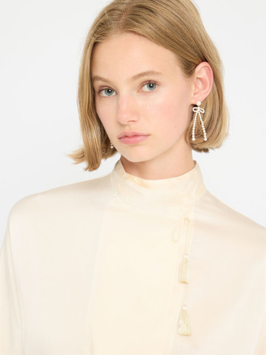 Sophie Bille Brahe: Bow Rosette 14kt＆パールピアス - パール - women_1 | Luisa Via Roma