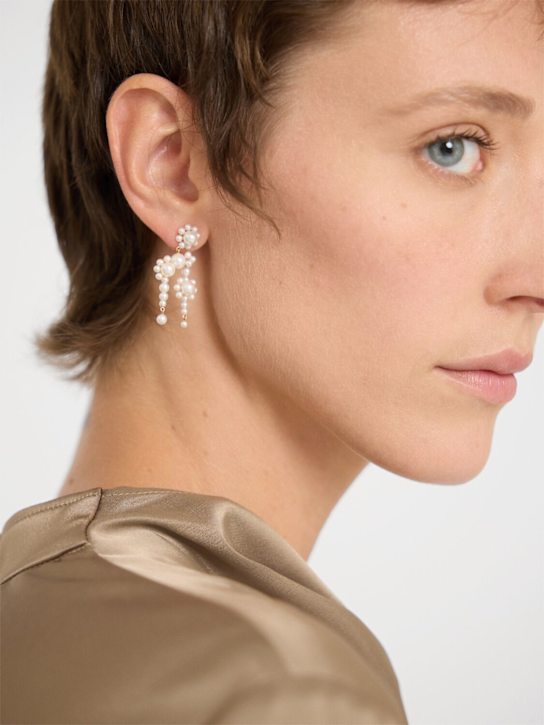 Sophie Bille Brahe: 14kt Fontaine Marguerite シングルピアス - パール - women_1 | Luisa Via Roma