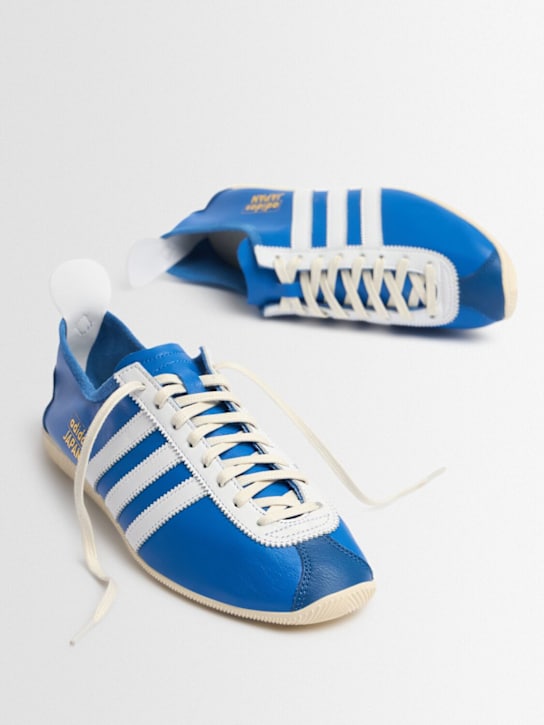 adidas Originals: Japan sneakers - ブルー/ホワイト - women_1 | Luisa Via Roma