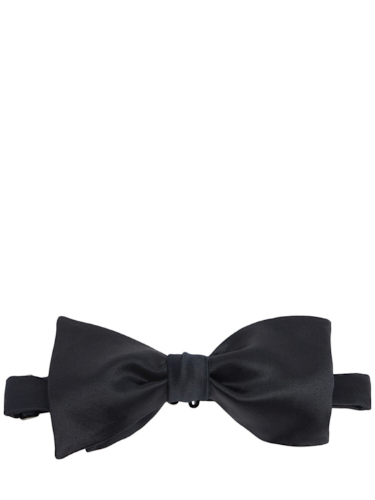 Brunello Cucinelli: Duchesse satin bow tie - Black - men_0 | Luisa Via Roma