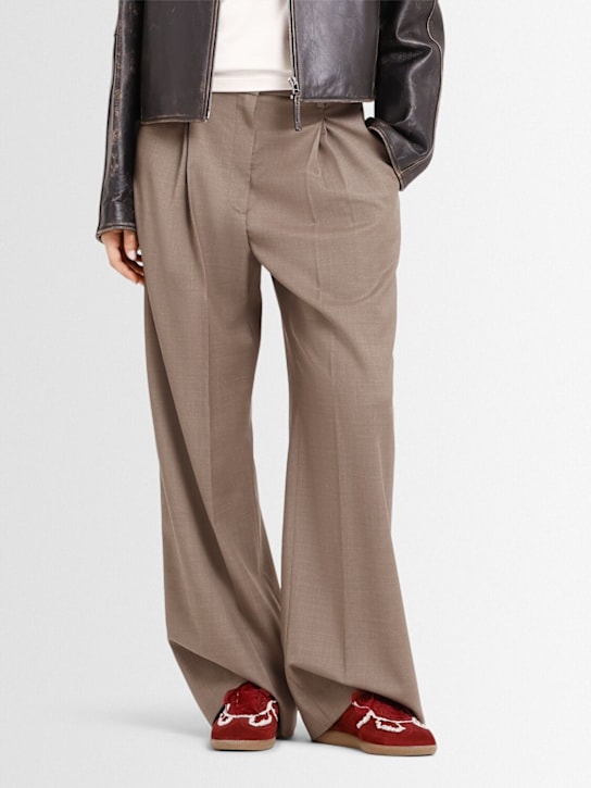 Alohas: Crochet & suede lace-up sneakers - Burgundy - women_1 | Luisa Via Roma