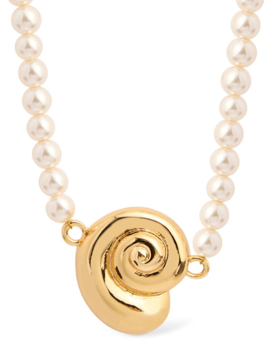 Timeless Pearly: Collana con perle e conchiglia - women_0 | Luisa Via Roma