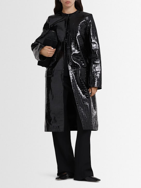 Toteme: Croc embossed leather coat - Black - women_1 | Luisa Via Roma