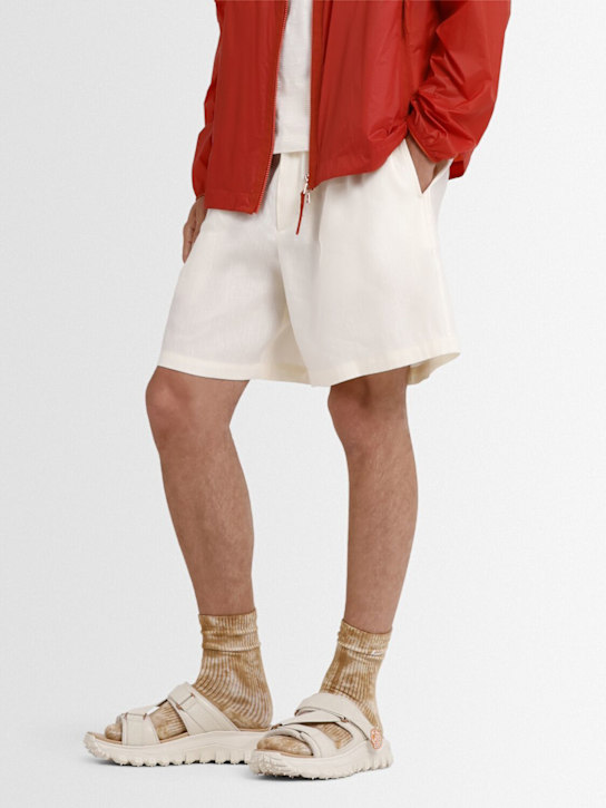 Moncler Genius: Moncler x Gilga Farm Vela leather sandal - White - men_1 | Luisa Via Roma