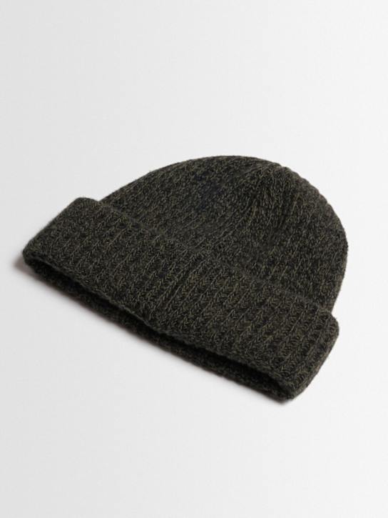 Moncler: Mouliné wool & cashmere beanie - ダークグリーン - men_1 | Luisa Via Roma