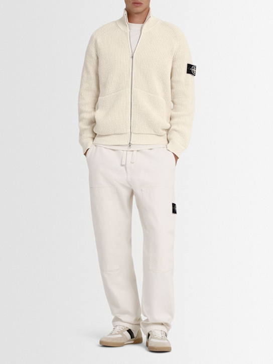 Stone Island: Strickjacke aus Baumwolle - Elfenbein - men_1 | Luisa Via Roma