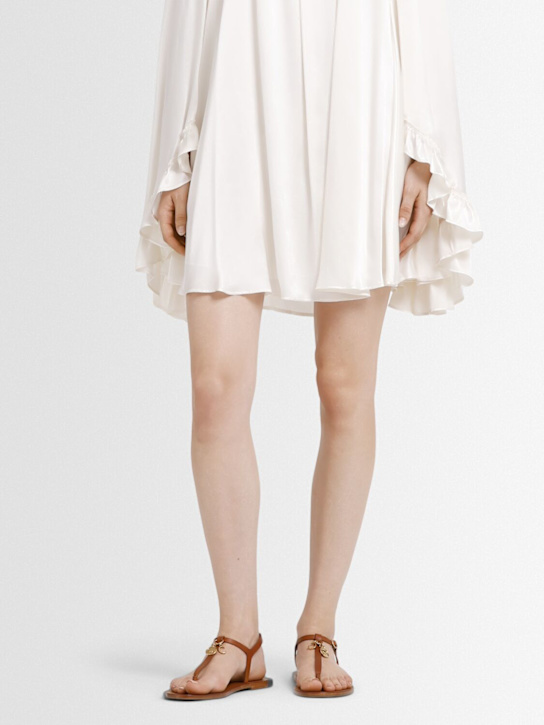 Chloé: Charms leather thong sandals - Ginger Brown - women_1 | Luisa Via Roma