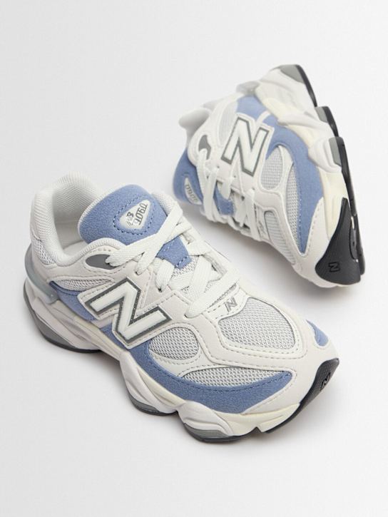 New Balance: 9060 シンセティック レースアップスニーカー - kids-boys_1 | Luisa Via Roma
