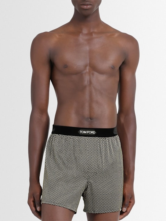 Tom Ford: Graphic print silk boxer shorts - Black/Ecru - men_1 | Luisa Via Roma