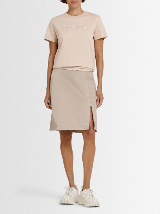 Moncler: Embroidered logo cotton t-shirt - Beige - women_1 | Luisa Via Roma