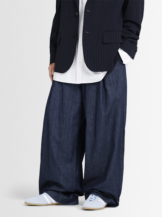 adidas Originals: Gazelle Lo Pro sneakers - Blue/White - men_1 | Luisa Via Roma