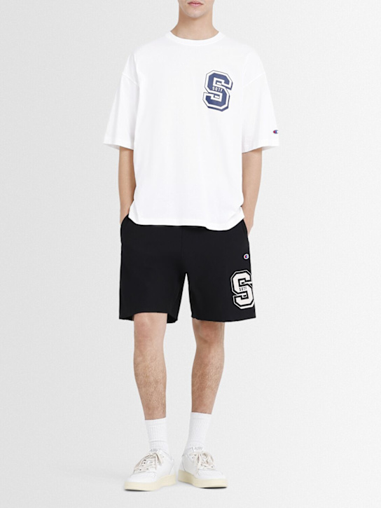 Champion: TシルエットTシャツ - men_1 | Luisa Via Roma