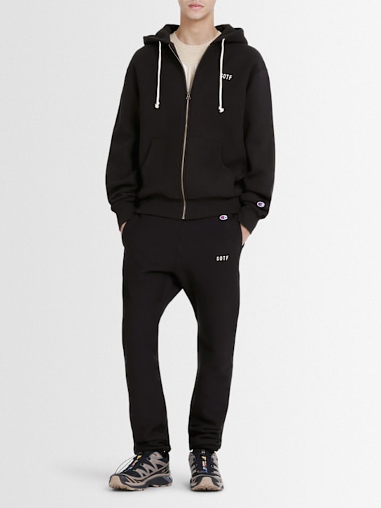 Champion Pinnacle: Cotton blend sweatpants - men_1 | Luisa Via Roma
