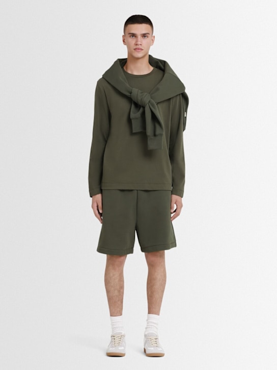 The Core: Polo à manches longues en jersey de coton - Vert Militaire - men_1 | Luisa Via Roma