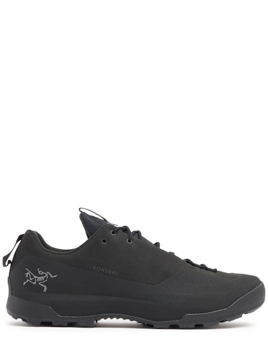 Arc'teryx: Sneakers Konseal - women_0 | Luisa Via Roma