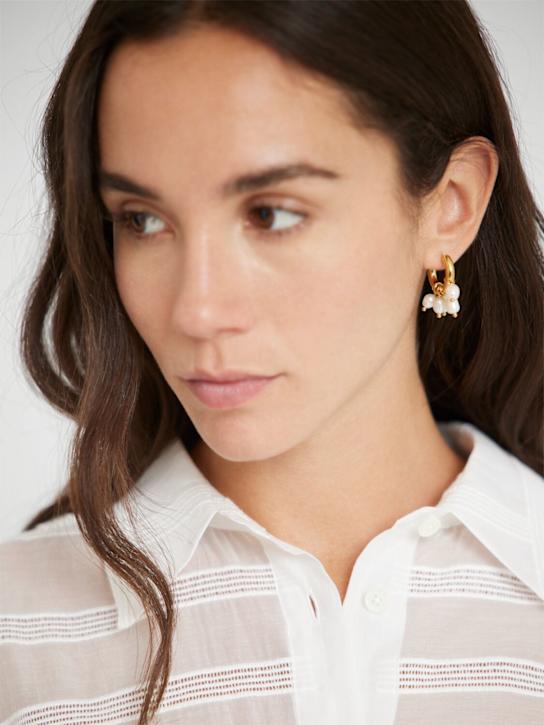 Timeless Pearly: Mismatched pearl earrings - women_1 | Luisa Via Roma
